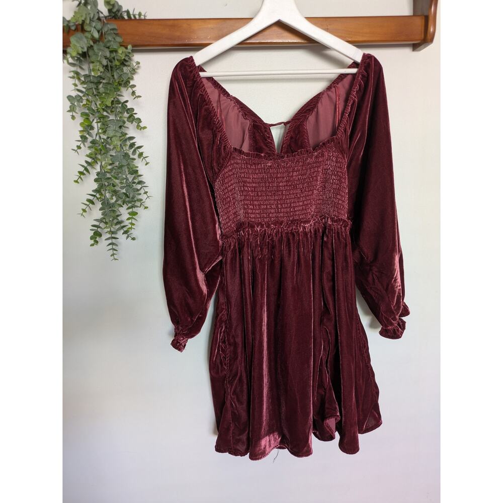 Free People Daphne Velvet Mini Dress Burgundy Wine Red Smocked M - Picture 2 of 7